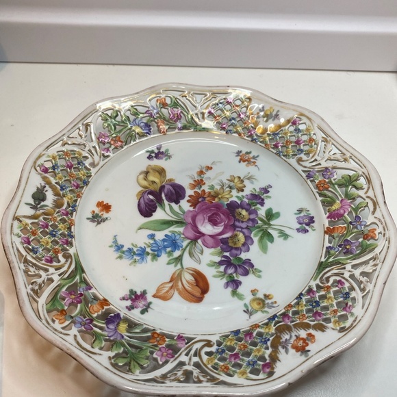 EARLY 1932-44 SCHUMANN BAVARIA CHATEAU DRESDEN ROYAL DRESNER ART SALAD PLATES - Picture 1 of 12